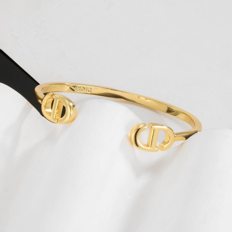 Dior Bracelet 05yxh06